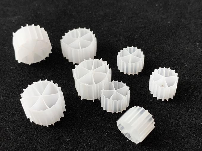 Hdpe 0.98g/Cm3 ROHS άσπρο πλαστικό ενυδρείο μέσων φίλτρων 2