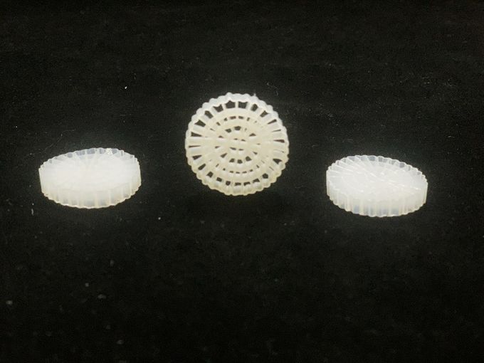 Άσπρο HDPE Y2 K3 Aquaponics MBBR της Virgin MEDIA φίλτρων 11X7mm 0